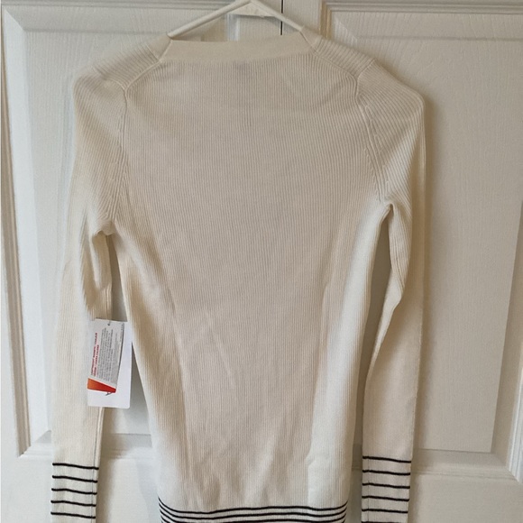 Athleta Table rock sweater (FINALPRICEDROP ) - Picture 3 of 4